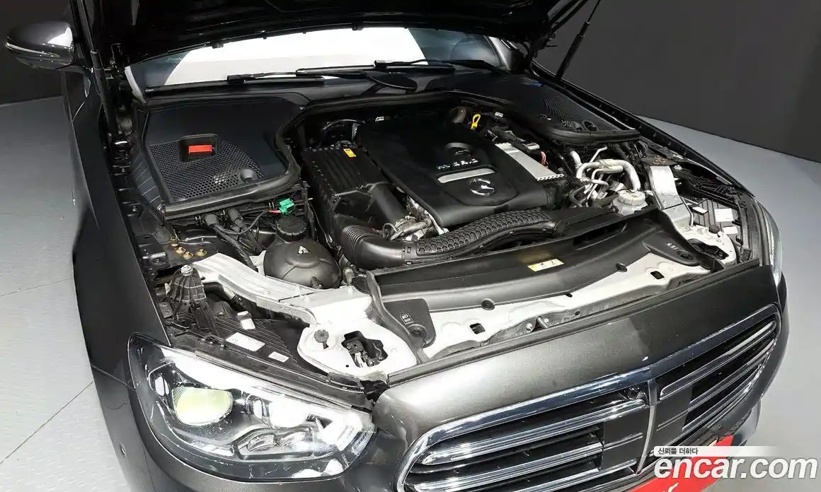 Mercedes-Benz E-Class 2021 2.0 автомат (гидро), фото 6