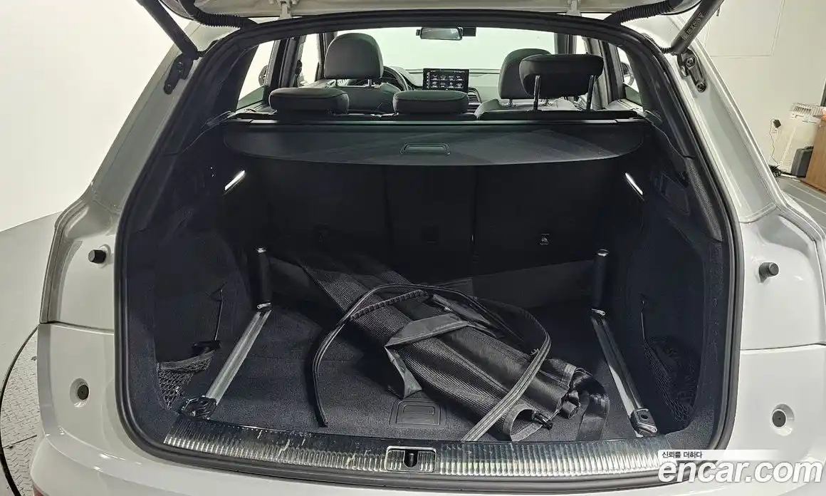 Audi SQ5 2021 3.0 автомат (гидро), фото 29