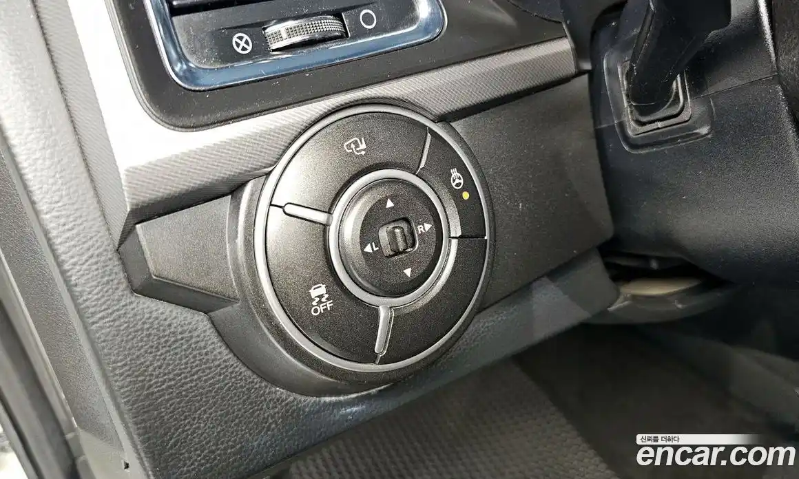 SsangYong Korando 2016 2.0 автомат (гидро), фото 20