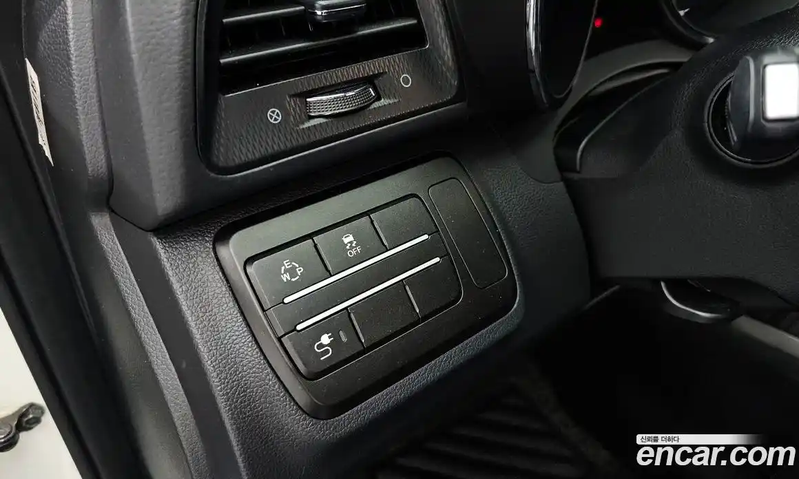 SsangYong TIBOLI 2017 1.6 автомат (гидро), фото 22