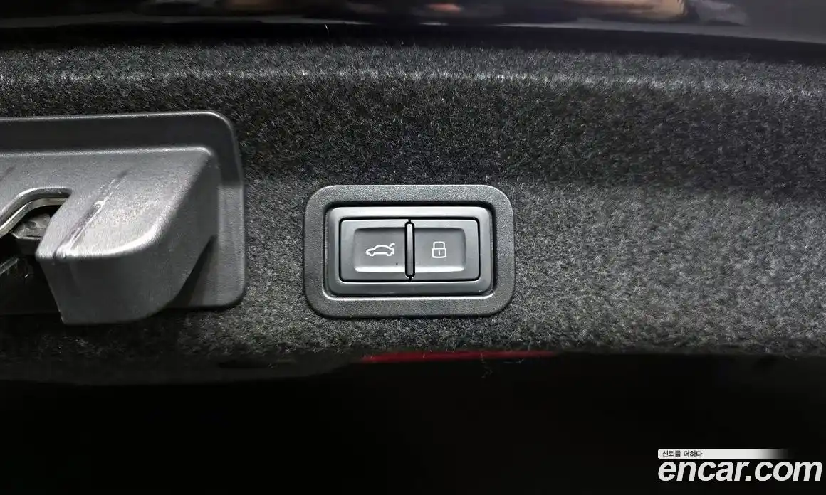 Audi A6 2021 2.0 автомат (гидро), фото 20