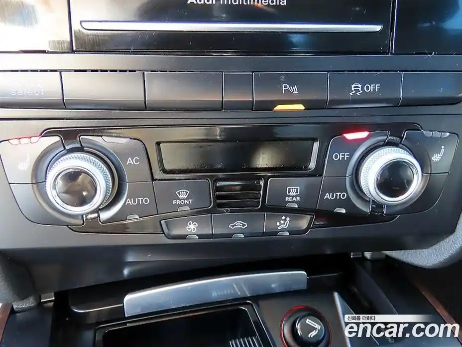 Audi A4 2012 2.0 автомат (гидро), фото 16