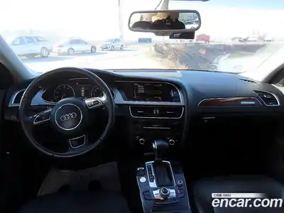 Audi A4 2012 2.0 автомат (гидро), миниатюра 9