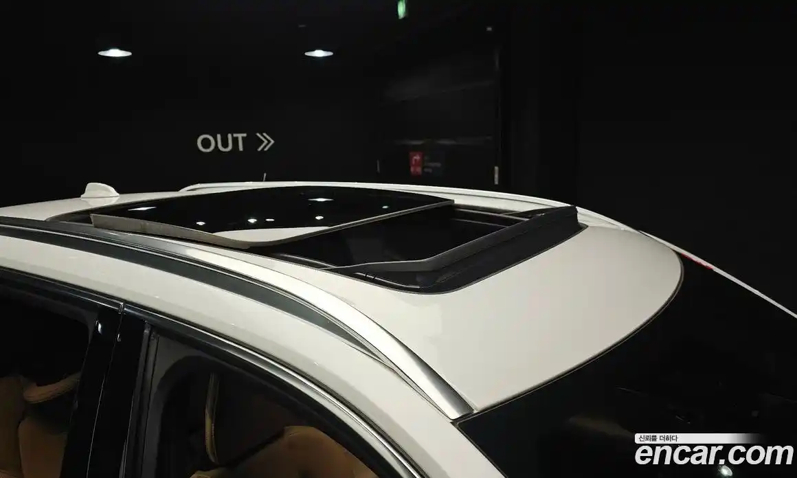Volvo XC90 2023 2.0 автомат (гидро), фото 26