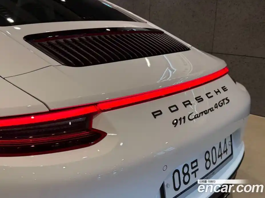 Porsche 911 2017 3.0 автомат (гидро), фото 19