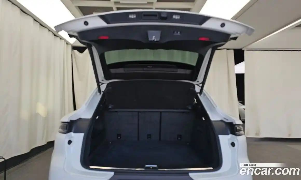 Porsche Cayenne 2023 3.0 автомат (гидро), фото 26