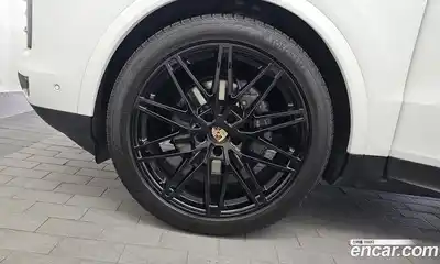 Porsche Cayenne 2023 3.0 автомат (гидро), миниатюра 5