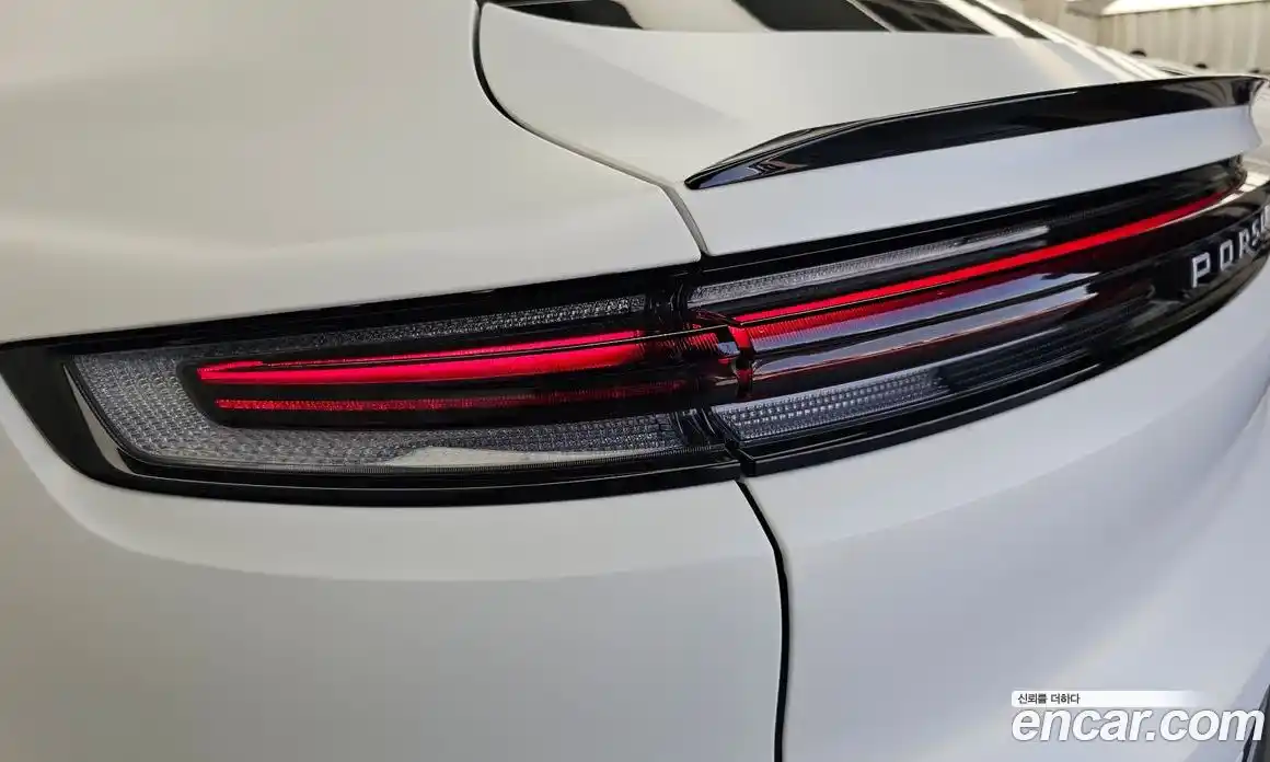 Porsche Cayenne 2023 3.0 автомат (гидро), фото 9