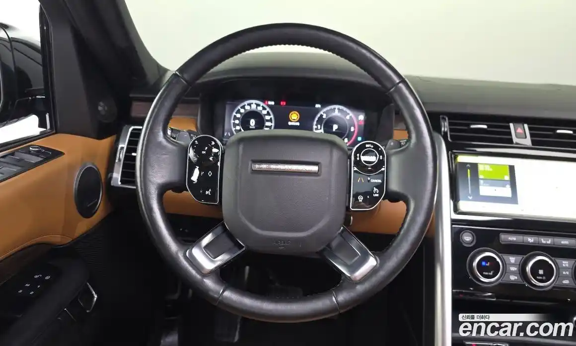 Land Rover Discovery 2019 3.0 автомат (гидро), фото 18