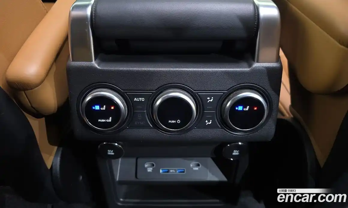 Land Rover Discovery 2019 3.0 автомат (гидро), фото 23