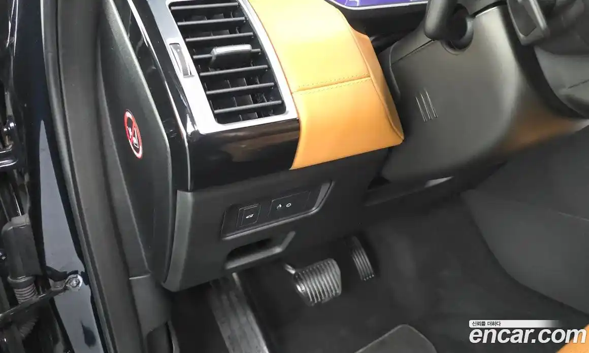 Land Rover Discovery 2019 3.0 автомат (гидро), фото 34