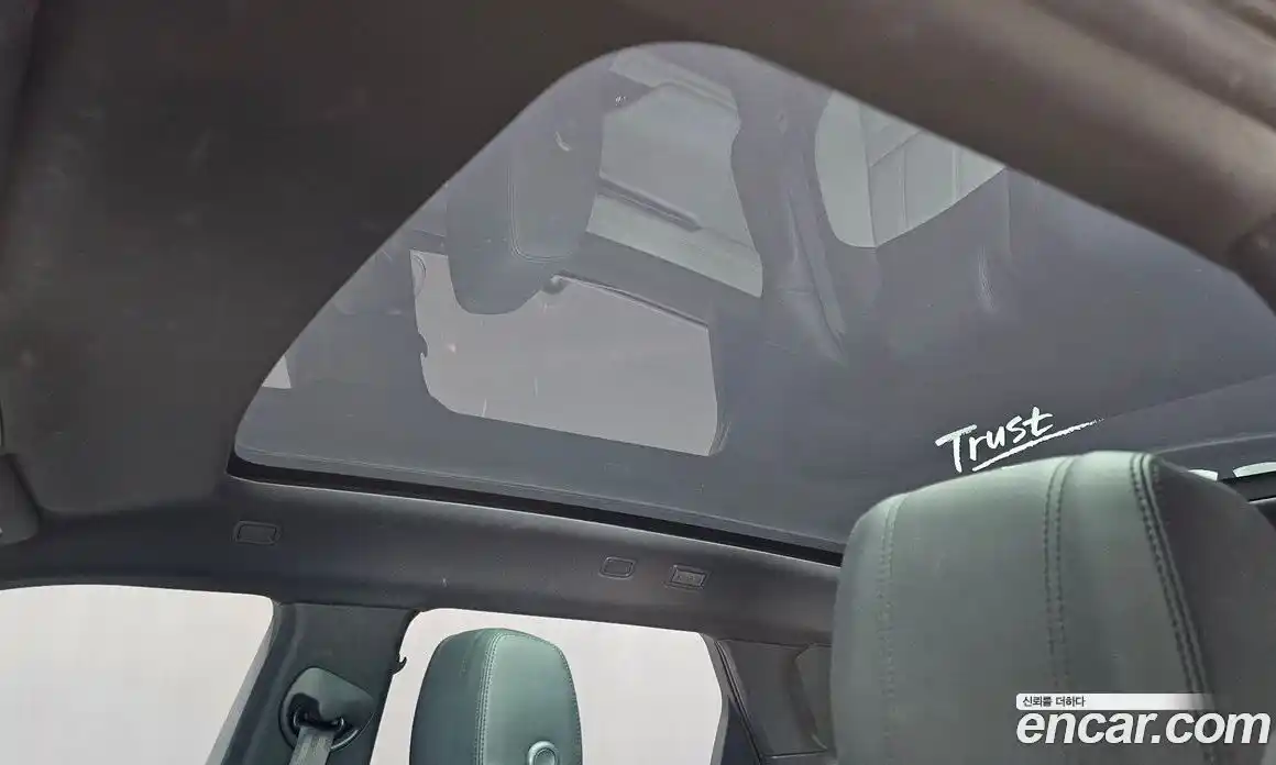 Land Rover Range Rover Evoque 2020 2.0 автомат (гидро), фото 21