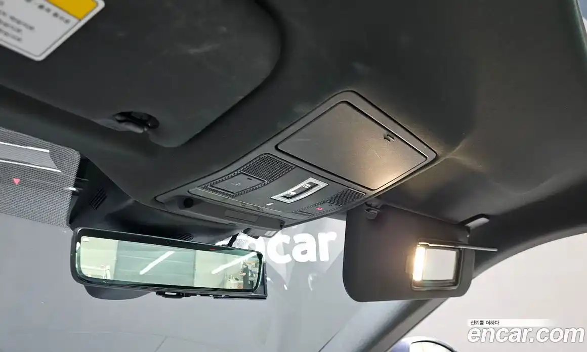 Land Rover Range Rover Evoque 2020 2.0 автомат (гидро), фото 29