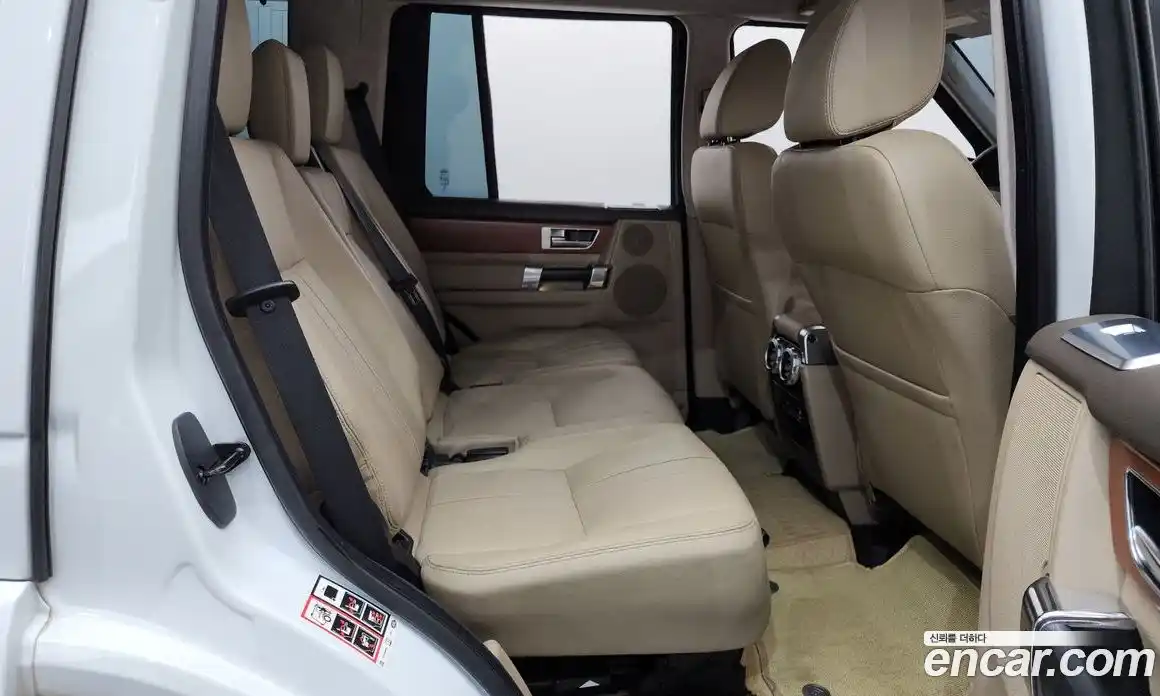 Land Rover Discovery 2013 3.0 автомат (гидро), фото 11