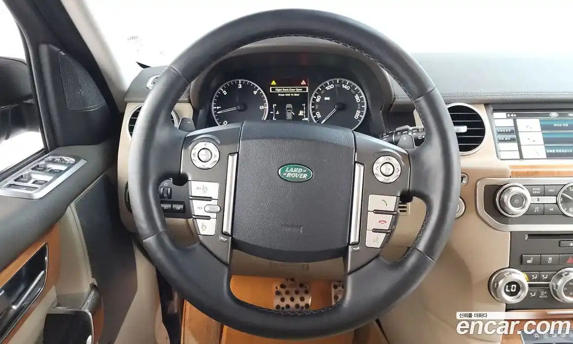 Land Rover Discovery 2013 3.0 автомат (гидро), фото 14