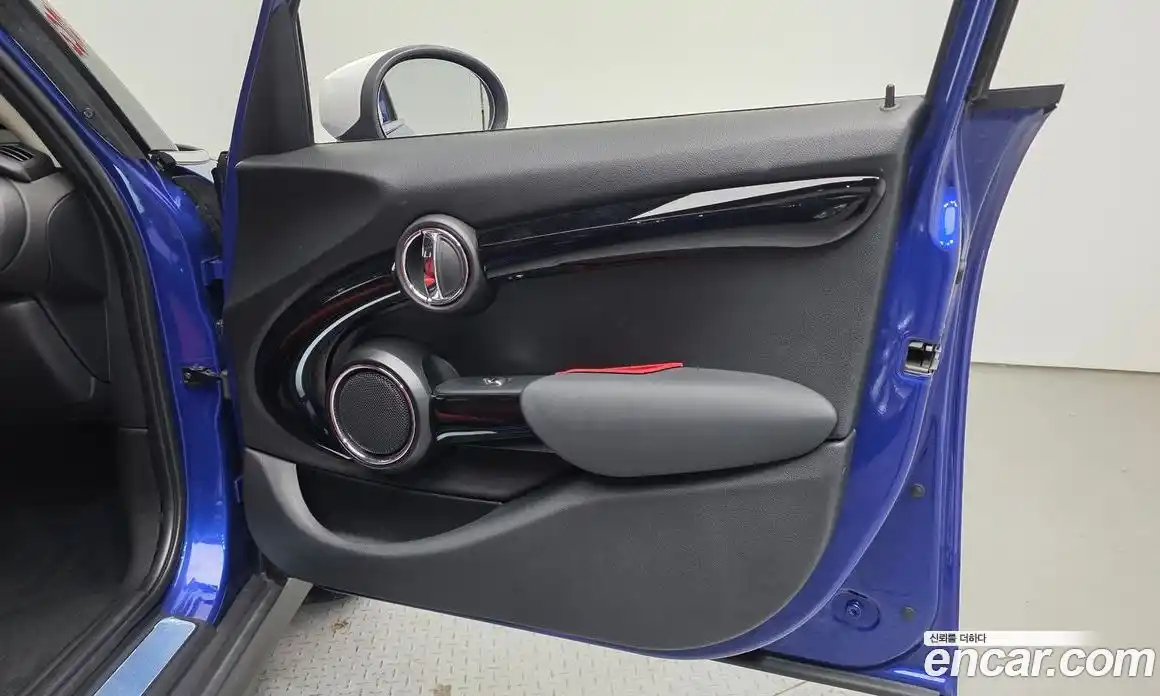 Mini Cooper 2020 1.5 автомат (гидро), фото 14