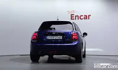 Mini Cooper 2020 1.5 автомат (гидро), миниатюра 4