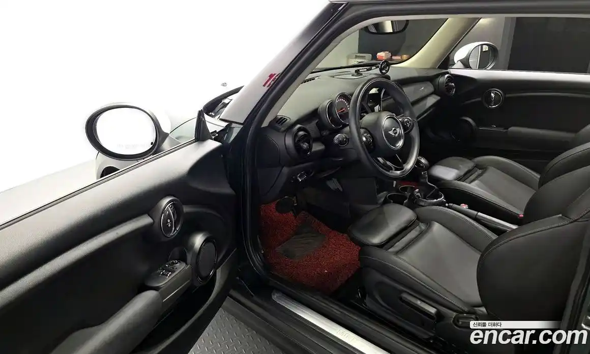 Mini Cooper 2017 1.5 автомат (гидро), фото 13