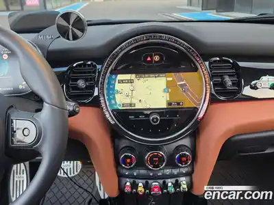 Mini Cooper 2024 2.0 автомат (гидро), миниатюра 11