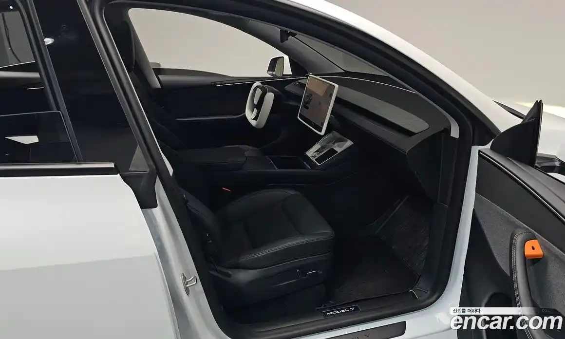 Tesla Model Y 2025 0.2 гидро, фото 15