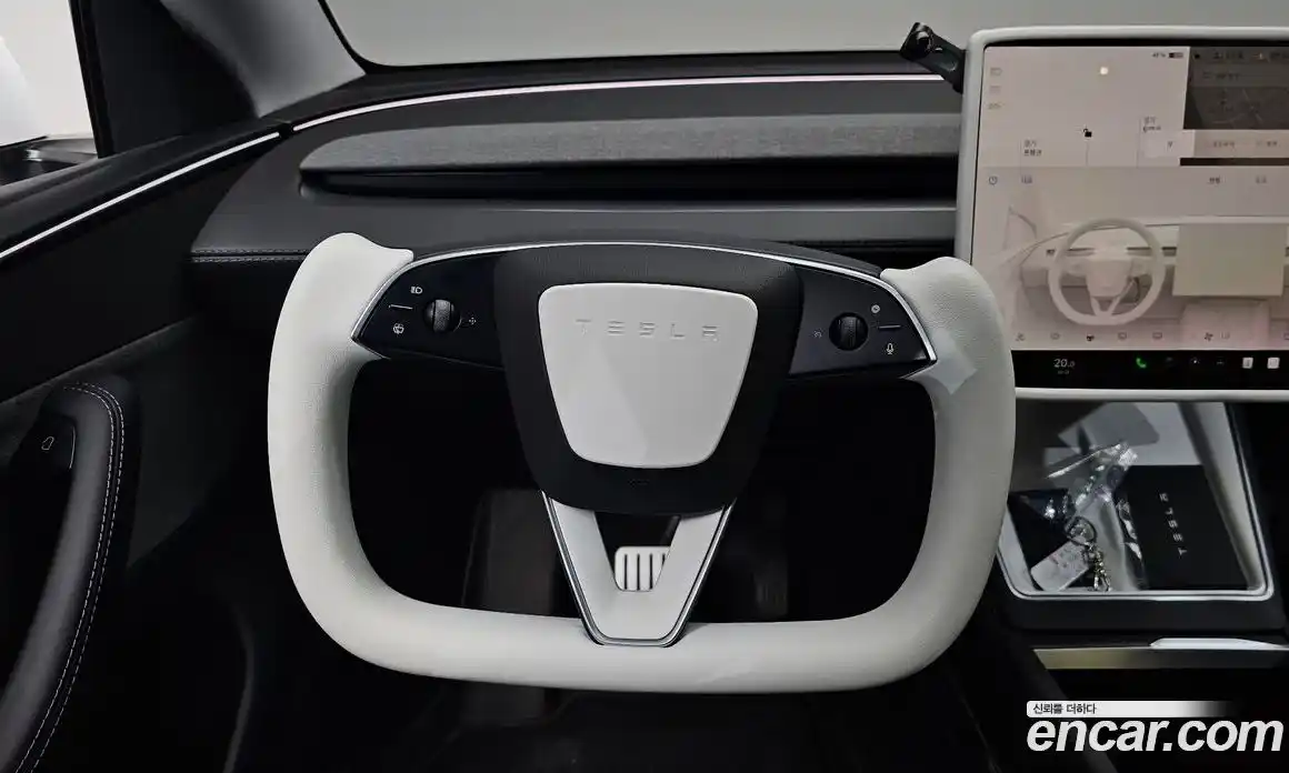 Tesla Model Y 2025 0.2 гидро, фото 17