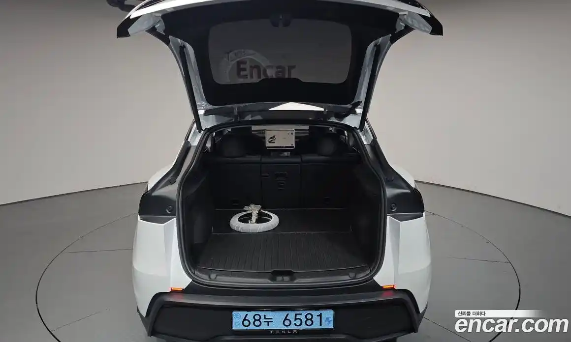 Tesla Model Y 2025 0.2 гидро, фото 25