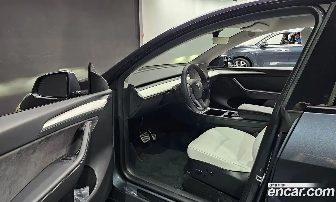 Tesla Model Y 2024 0.2 гидро, фото 10