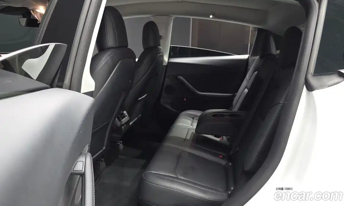 Tesla Model Y 2022 0.2 гидро, фото 12