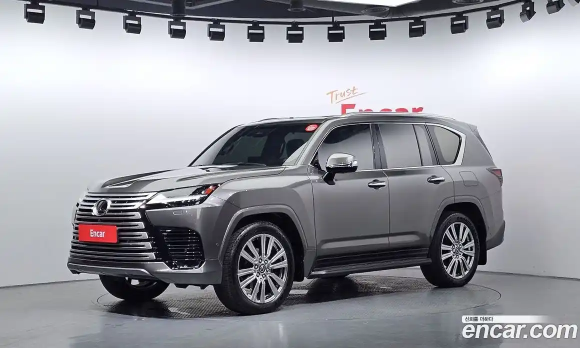 Lexus LX 2025 3.4 гидро, фото 3