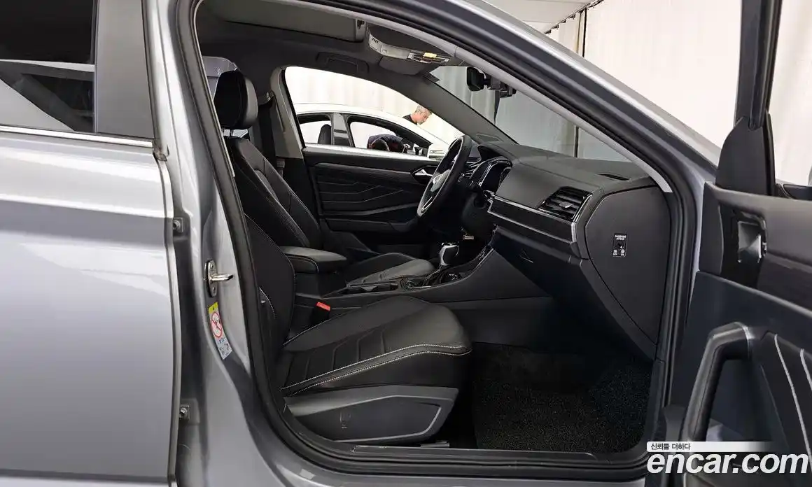 Volkswagen Jetta 2023 1.5 автомат (гидро), фото 11