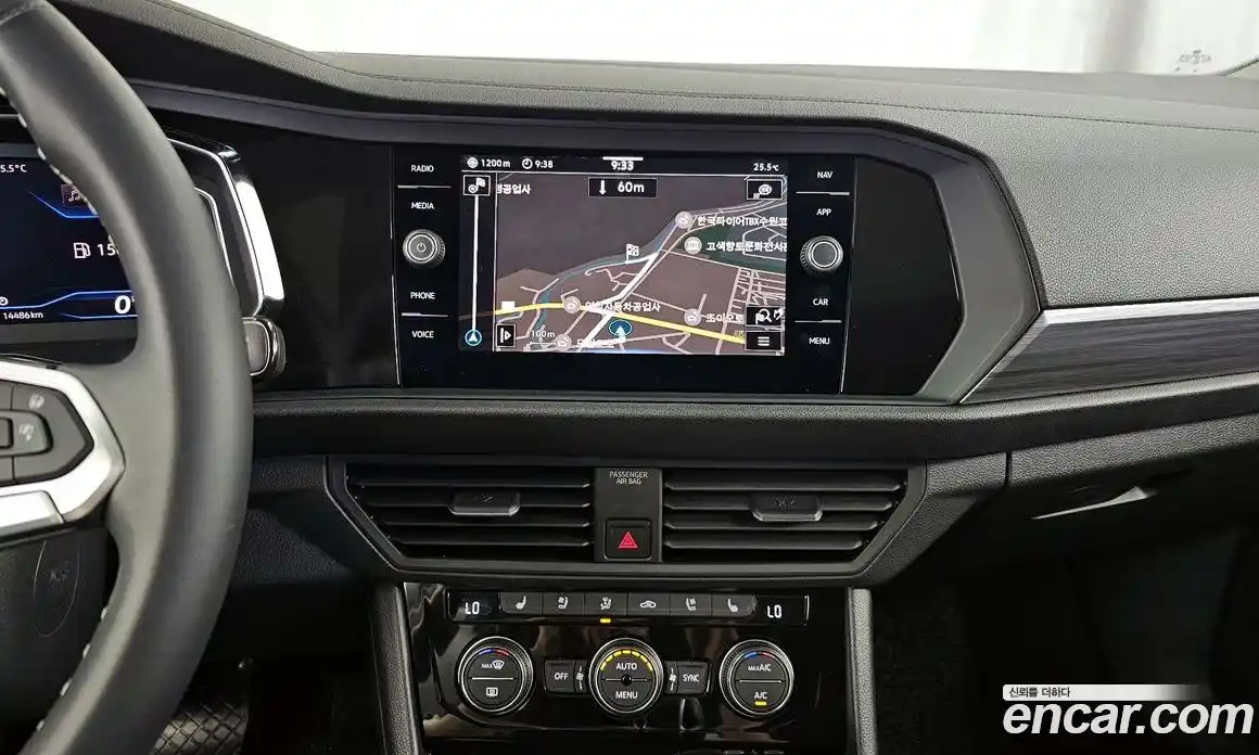 Volkswagen Jetta 2023 1.5 автомат (гидро), фото 14