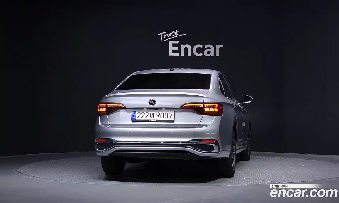 Volkswagen Jetta 2023 1.5 автомат (гидро), фото 4