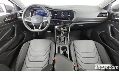 Volkswagen Jetta 2023 1.5 автомат (гидро), миниатюра 7