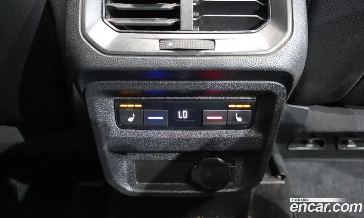 Volkswagen Tiguan 2021 2.0 автомат (гидро), фото 17