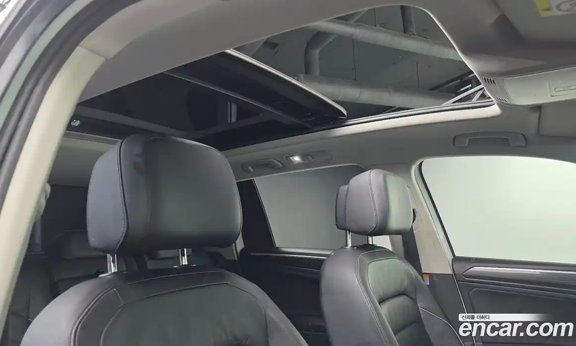 Volkswagen Tiguan 2021 2.0 автомат (гидро), фото 18