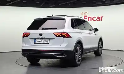 Volkswagen Tiguan 2021 2.0 автомат (гидро), миниатюра 2