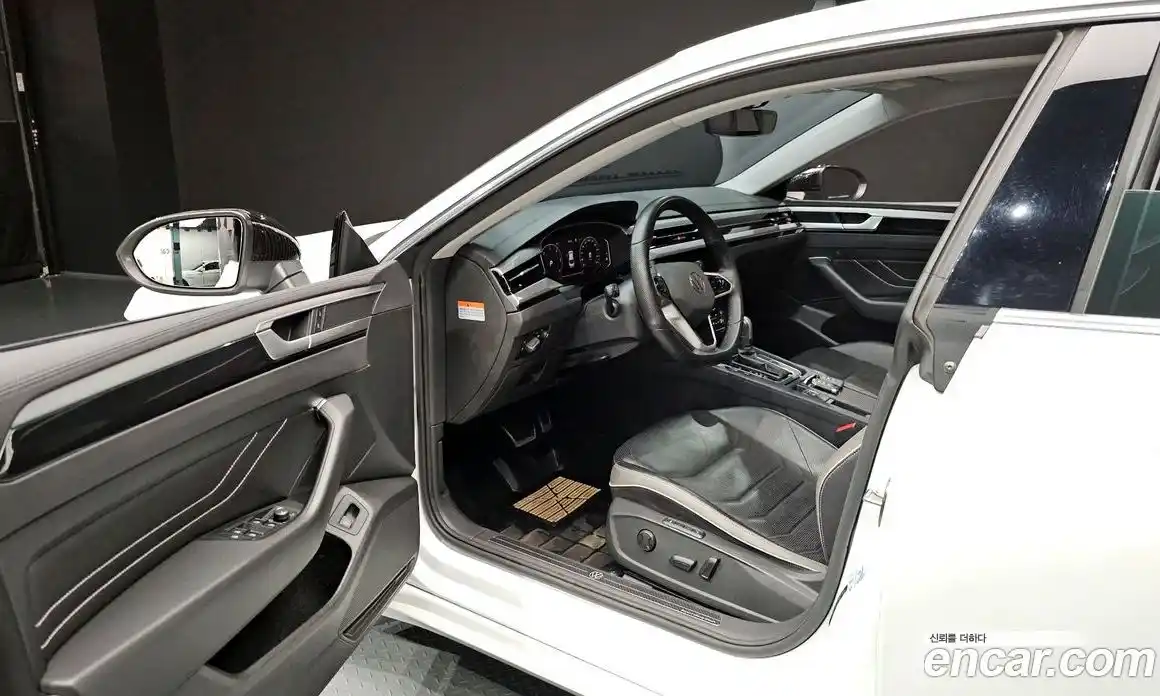Volkswagen Arteon 2023 2.0 автомат (гидро), фото 13