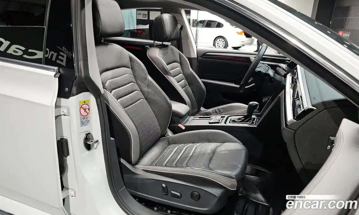 Volkswagen Arteon 2023 2.0 автомат (гидро), фото 18