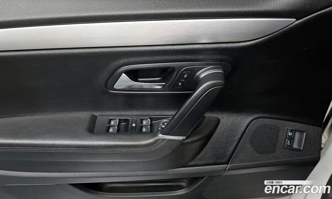 Volkswagen CC 2011 2.0 автомат (гидро), фото 14