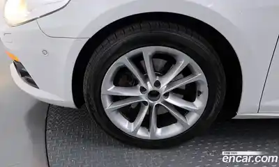 Volkswagen CC 2011 2.0 автомат (гидро), миниатюра 5