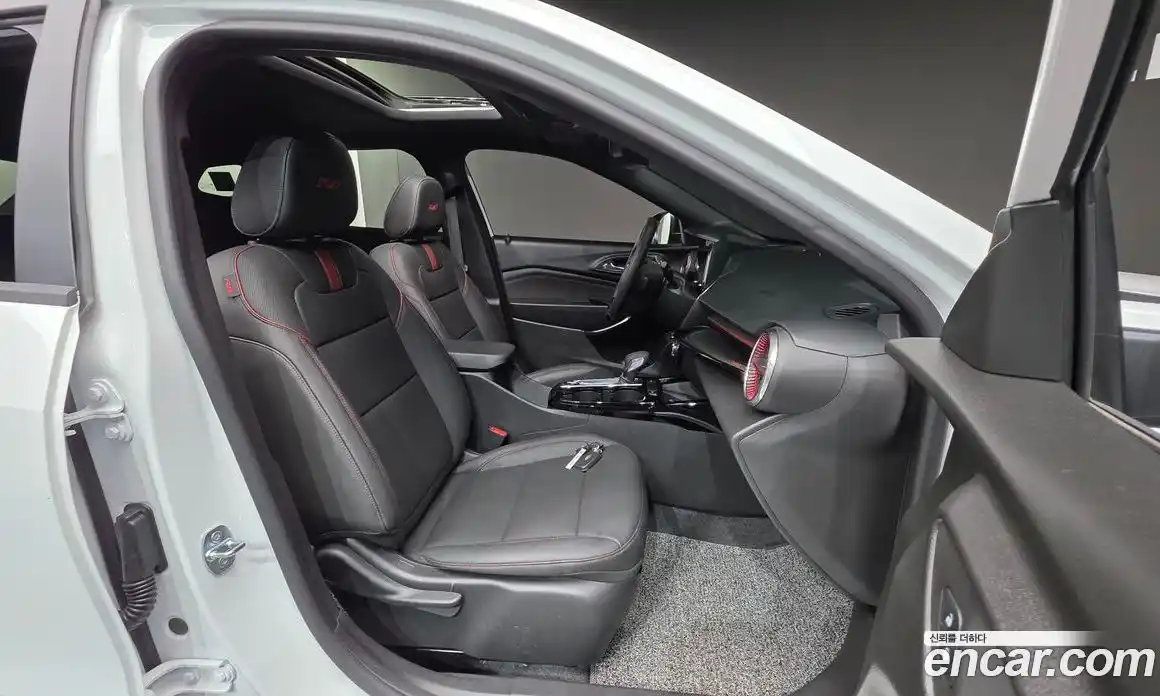 Chevrolet Trax 2023 1.2 автомат (гидро), фото 13