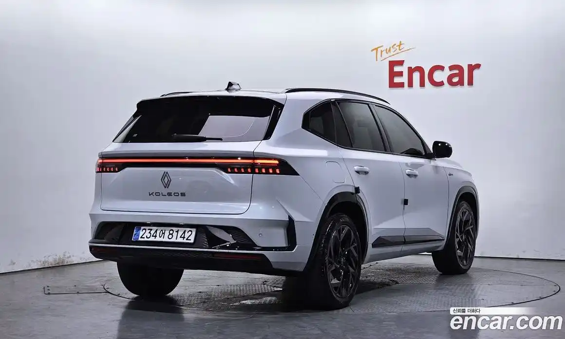 Renault Grand Koleos 2024 2.0 гидро, фото 2