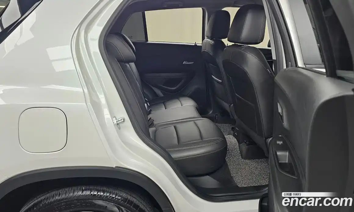 Chevrolet Trax 2022 1.4 автомат (гидро), фото 17