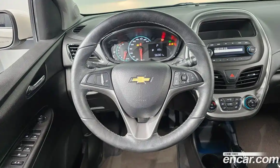 Chevrolet Spark 2016 1.0 автомат (гидро), фото 19