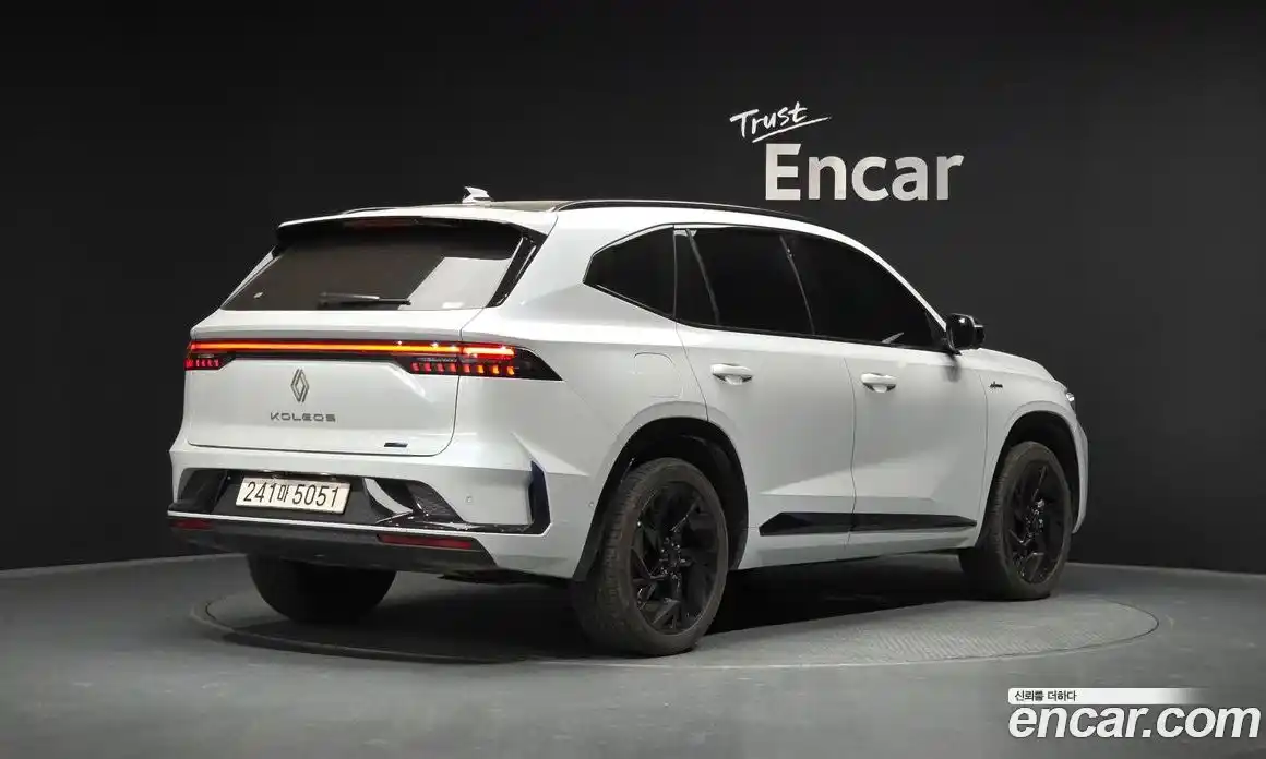 Renault Grand Koleos 2025 1.5 гидро, фото 2