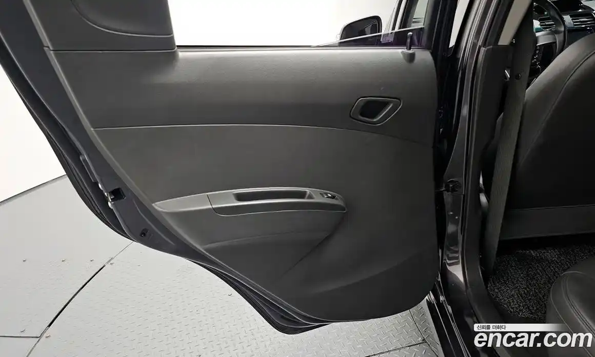 Chevrolet Spark 2015 1.0 автомат (гидро), фото 15
