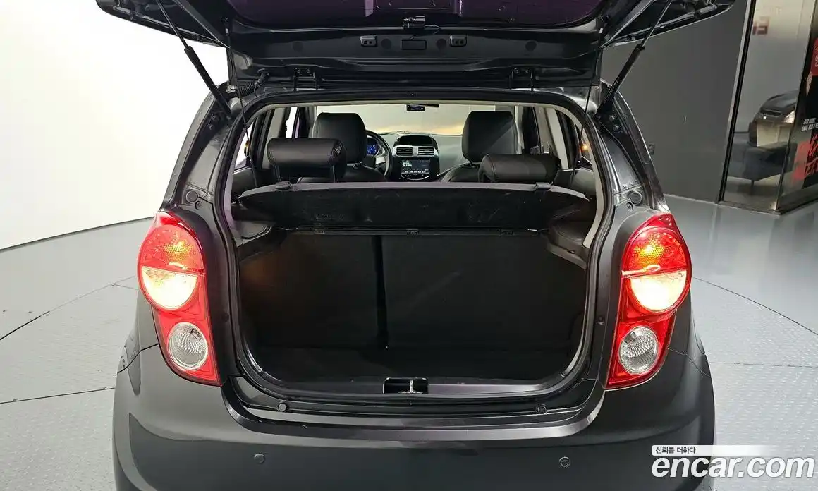 Chevrolet Spark 2015 1.0 автомат (гидро), фото 30