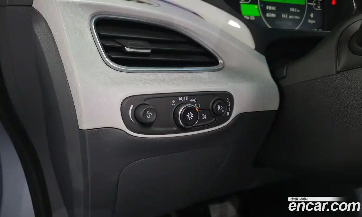 Chevrolet Bolt EV 2018 0.2 автомат (гидро), фото 18