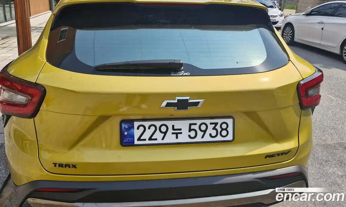 Chevrolet Trax 2025 1.2 гидро, фото 2