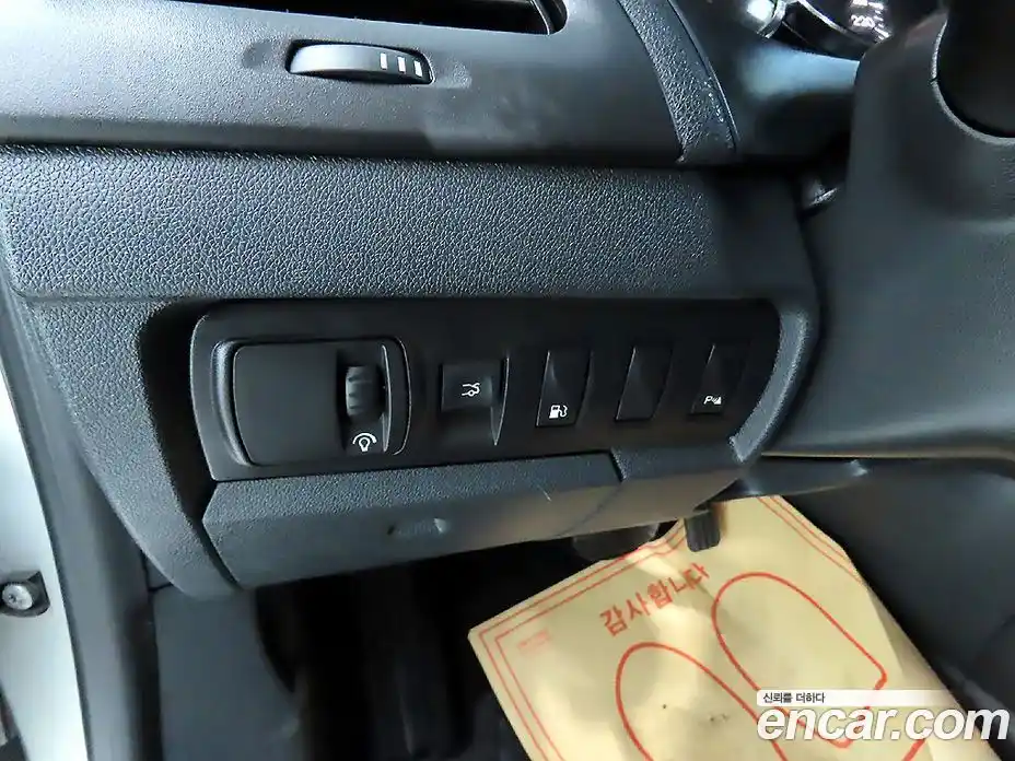 Renault SM3 2010 1.6 гидро, фото 14